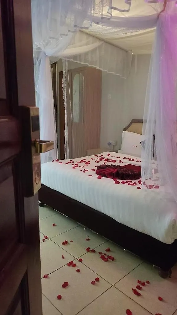 Macsedo Resort Hotel Kampala